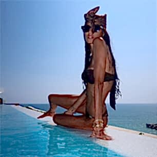 Chiarabiasipost51 Card