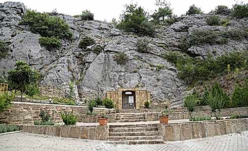 Zeytintasi Magarasi Card